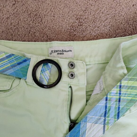 Woman's Capris St John"s Bay petite stretch with cuff Size 6P - Picture 8 of 12